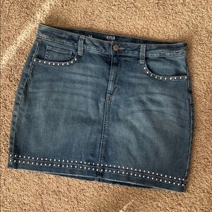 a.n.a Blue Jean Silver Stud Skirt Size 14